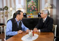 Rote Rosen – ARD ROTE ROSEN FOLGE 1405 Uhr im ERSTEN. Pete (Gunter Ziegler, l.) macht Pastor Claasen (Bernd Rumpf, r.) klar, dass in jedem Ende auch ein neuer Anfang steckt.