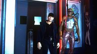 Double Team – Der Geheimagent Jack Quinn (Jean-Claude Van Damme, l.) und der Waffendealer Yaz (Dennis Rodman, r.) kämpfen gemeinsam für Gerechtigkeit.