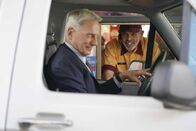 Navy CIS – Leroy Jethro Gibbs (Mark Harmon, l.); T.C. Fornell (Joe Spano, r.)