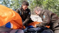 Der Ranger – Der Ranger Sturm Abgestürzter Gleitschirmflieger: Philipp Danne als Jonas Waldek, Jörg Witte als Christoph Fischer