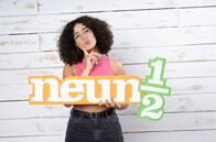 neuneinhalb - für dich mittendrin – Moderatorin Tessniem Kadiri