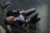 Scorpion – Während Toby (Eddie Kaye Thomas) von dem Genie Mark Collins entführt wurde, scheint Walter mit den Jazz Festival Karten bei Tim voll ins Schwarze getroffen zu haben - sehr zu Walters Missfallen ...