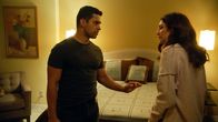 Navy CIS – Nick Torres (Wilmer Valderrama, l.); Maria Diaz (Mariela Garriga, r.)