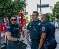 9-1-1 Notruf L.A. – L-R: Eddie Diaz (Ryan Guzman), Bobby Nash (Peter Krause) and Henrietta 'Hen' Wilson (Aisha Hinds)