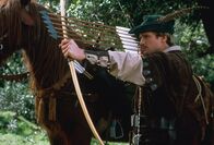 Robin Hood - Helden in Strumpfhosen – Robin Hood (Cary Elwes) möchte Prinz John bekämpfen, damit das englische Volk nicht mehr von ihm unterdrückt wird.