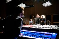 Live im SK1 – Christian Hummer (Keyboard), Marco Wanda (Gesang).