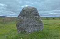Haunted Places – Das Schlachtfeld von Culloden – Gedenksteine erinnern an die gefallenen Clans.