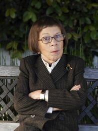 Navy CIS: L.A. – (3. Staffel) - Leitung der Naval Criminal Investigative Service Einheit: Henrietta "Hetty" Lange (Linda Hunt) ...