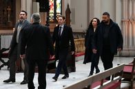 Prodigal Son - Der Mörder in Dir – (v.l.n.r.) Gil Arroyo (Lou Diamond Phillips), Erzbischof Argento (Peter Gerety); Malcolm Bright (Tom Payne); Dani Powell (Aurora Perrineau); JT Tarmel (Frank Harts)