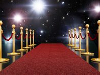 Showtime - Neues aus der Welt der Stars – Red carpet night illuminated with flashes