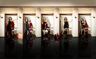 Desperate Housewives – (8. Staffel) - Neue Geheimnisse, neue Nachbarn und ein Mord: Lynette (Felicity Huffman, M.), Bree (Marcia Cross, 2.v.l.), Gabrielle (Eva Longoria, r.), Susan (Teri Hatcher, 2.v.r.) und Renée (Vanessa Williams, l.) ...
