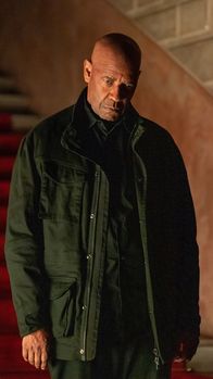 The Equalizer 3 - The Final Chapter – Robert McCall (Denzel Washington).