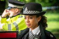 Inspector Barnaby – Will den "Mud Run" um jeden Preis gewinnen: Police Constable Jade-Marie Pierce (Eleanor Fanyinka).