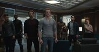 Avengers: Endgame – L-R: Clint Barton / Hawkeye (Jeremy Renner), James Rhodes / War Machine (Don Cheadle), Tony Stark / Iron Man (Robert Downey jr.), Steve Rogers / Captain America (Chris Evans), Nebula (Karen Gillan), Rocket, Scott Lang / Ant-Man (Paul Rudd), Natasha Romanoff / Black Widow (Scarlett Johansson).
