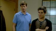 Workaholics – L-R: Anders Holmvik (Anders Holm), Adam DeMamp (Adam Devine)