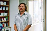 Unsre Mutter ist halt anders – Max (Richy Müller) hat sich in Paula verliebt.