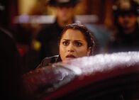 Chicago Fire – Sorgenvoll: Monica Raymund als Gabriela Dawson