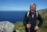 Welten-Saga – In Finisterre, am Ende der Welt, endet der Jakobsweg. Hier holten sich die Pilger früherer Zeiten eine Jakobsmuschel aus dem Meer, als Beweis, dass sie den langen Weg gemeistert hatten.