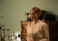 Deep Time History – Chemiker wie Clara und Fritz Haber entwickeln Substanzen, die die Industrialisierung vorantreiben.