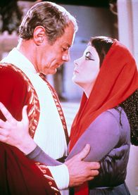 Cleopatra – L-R: Julius Cäsar (Rex Harrison) und Cleopatra (Elizabeth Taylor).