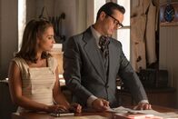 Velvet – Ana Rivera (Paula Echevarría, l.); Raúl de la Riva (Asier Etxeandia, r.)