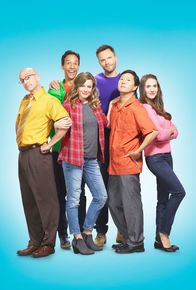 Community – (6. Staffel) - Community - Eine ganz spezielle Lerngruppe: Annie (Alison Brie, r.), Abed (Danny Pudi, 2.v.l.), Britta (Gillian Jacobs, 3.v.l.), Dean Pelton (Jim Rash, l.), Jeff (Joel McHale, 3.v.r.) und Chang (Ken Jeong, 2.v.r.) ...
