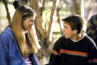 Malcolm mittendrin – Laurie (Lauren Storm), Frankie Muniz (Malcolm).