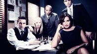 Law & Order: Special Victims Unit – V.l.: ADA Rafael Barba (Raul Esparza), Detective Amanda Rollins (Kelli Giddish), Detective Odafin "Fin" Tutuola (Ice-T), Detective Olivia Benson (Mariska Hargitay), Detective Nick Amaro (Danny Pino)