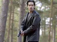 Mankells Wallander – Stefan Lindman (Ola Rapace) sucht einen mutmaßlichen Mörder.