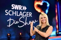 SWR Schlager - Die Show – Moderiert wird die Show von Sängerin Beatrice Egli.