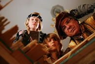 Adel dich – Gisela Schneeberger (Walli Gräfin von Felsen-Hepp), Nico Hartung (Fedo), Elmar Wepper (Wendel Overmann).