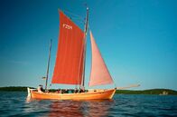 Landpartie – Segeltörn mit einem historischen Zeesboot.