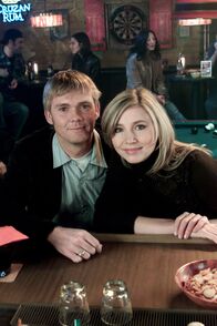 Scrubs - Die Anfänger – Rick Schroeder (Paul Flowers), Sarah Chalke (Elliot Reid).