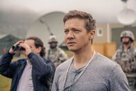 Arrival – Jeremy Renner (Ian Donnelly).