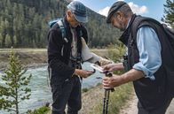 Paradiese aus Menschenhand – Um die Kreuzotter zu schützen, fordern Ökologen in der Schweiz eine Renaturierung des Inn.
