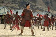 Mulan – Honghui (Yoson An) Die Verwendung des sendungsbezogenen Materials ist nur mit dem Hinweis und Verlinkung auf RTL+ gestattet.; Honghui (Yoson An) Die Verwendung des sendungsbezogenen Materials ist nur mit dem Hinweis und Verlinkung auf RTL+ gestattet.