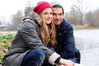 Sturm der Liebe – ARD STURM DER LIEBE FOLGE 1461 Uhr im ERSTEN. Konstantin (Moritz Tittel, r.) kann Theresa (Ines Lutz, l.) beim Angeln ein wenig von ihren Sorgen ablenken.