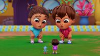 Dora – v.li.: Isabella, Boots, Dora, Guillermo
