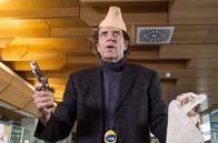 Hubert und Staller – Staller (Helmfried von Lüttichau) will den Banküberfall so realistisch wie möglich nachstellen.