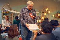 Andere Eltern – Die Abstimmung ¸ber den neuen Vorstand der Elterninitiative wird kurz vor Weihnachten durchgef¸hrt.