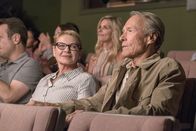 The Mule – Eigentlich ist Mary (Dianne Wiest) auf ihren Ex-Mann Earl (Clint Eastwood) schlecht zu sprechen.