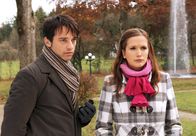 Sturm der Liebe – ARD STURM DER LIEBE FOLGE 1223 Uhr im ERSTEN. Eva (Uta Kargel, r.) zeigt Robert (Lorenzo Patané, l.) die kalte Schulter.