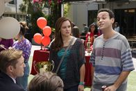 The Goldbergs – L-R: Erica Goldberg (Hayley Orrantia) and Barry Goldberg (Troy Gentile)