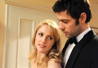 Sturm der Liebe – ARD STURM DER LIEBE FOLGE 1288 Uhr im ERSTEN. Rosalie (Natalie Alison, l.) wünscht sich von Jacob (Andreas Thiele, r.) eine passende Kette für ihr edles Gala-Outfit.