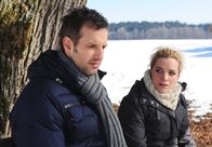 Sturm der Liebe – ARD STURM DER LIEBE FOLGE 1516 Uhr im ERSTEN. Tanja (Judith Hildebrandt, r.) fürchtet, für Nils (Florian Stadler, l.) keine vollwertige Frau mehr zu sein.