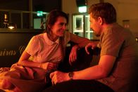 Check Check – Sabine Grünberg (Doris Golpashin, l.); Jan Rothe (Klaas Heufer-Umlauf, r.)