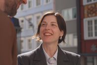 Kulturplatz – Autorin Dorothee Elmiger unterwegs in Zürich mit Host Nino Gadient