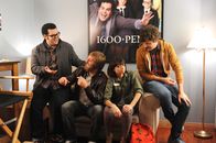 The Comedians – v.l.n.r.) Josh Gad; Rory Scovel; Kate Micucci; Dan Gill