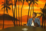 Scarface – In einer öffentlichen Bar wird ein Mordanschlag auf Tony Montana (Al Pacino) verübt.