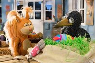 Rudis Rasselbande – Ein schnarchendes Osterei! Ella (Anna Menzel) und Rudi (Lennart Morgenstern) wollen das vermeintliche Küken im warmen Nest ausbrüten.